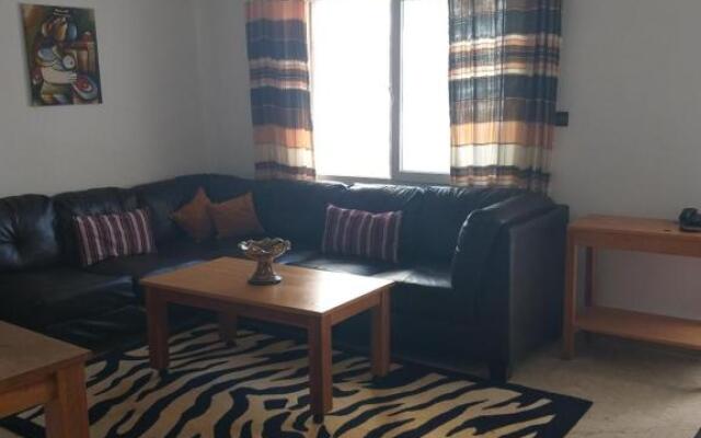 Bel appartement meublé B 16
