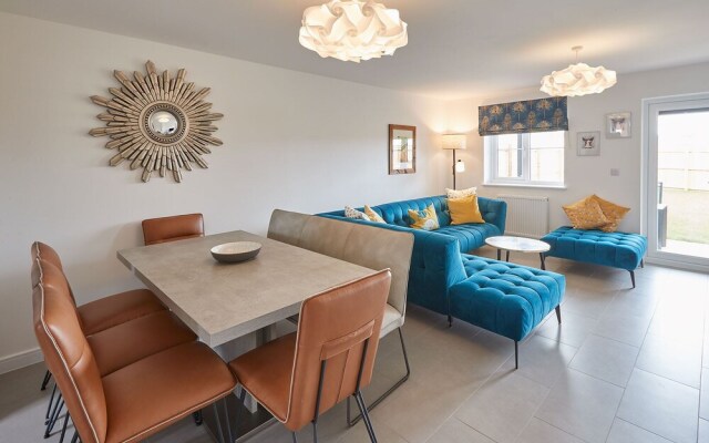 Host Stay Highfield House