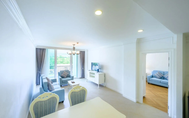 Chateau de Khaoyai Hotel & Resort