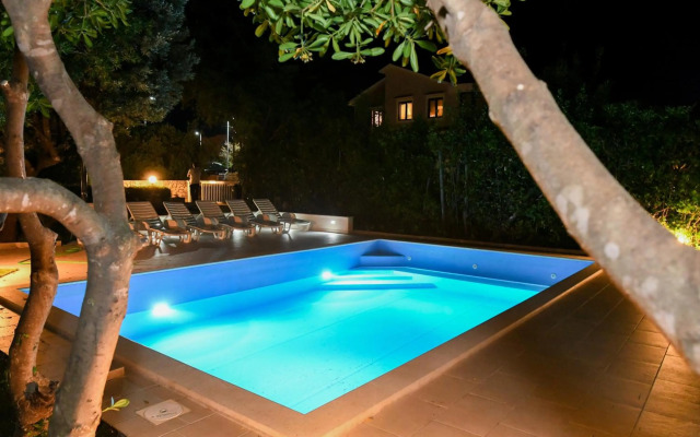 Apartments Dvori Novalja