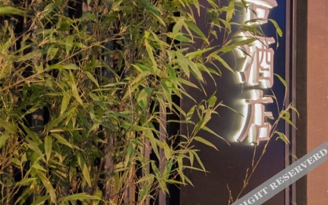 Rezen Retreat Xishuangbanna The Great Pagods Temple