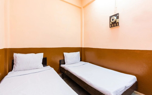 SPOT ON 39886 Hotel Vijay