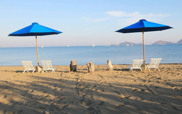 Puri Sari Beach Hotel