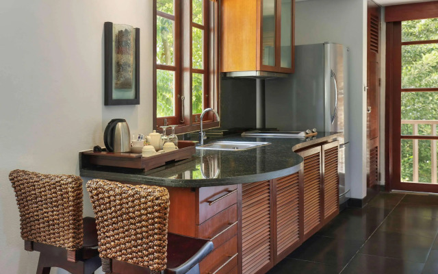 Отель Novotel Bali Nusa Dua - Hotel & Residences