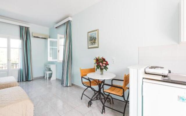 Fexulis Studios & Suites