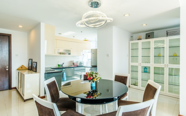 Luxury Ben Thanh TAA Apartments