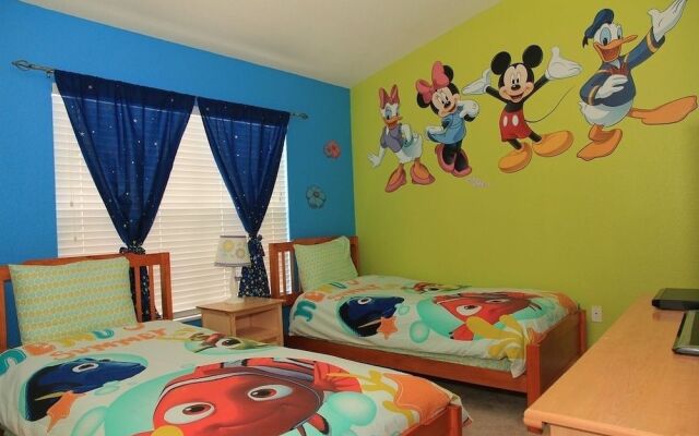 Windsor Hills Resort by Mickey Family