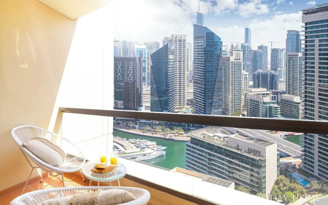 LUX  The JBR Marina View Suite 2