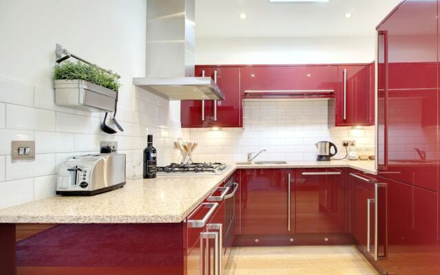Brighton Getaways - Panoramic Penthouse