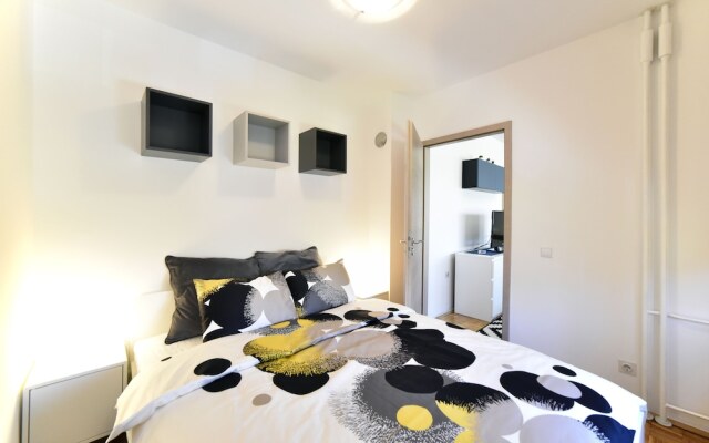 Apartment Place4U