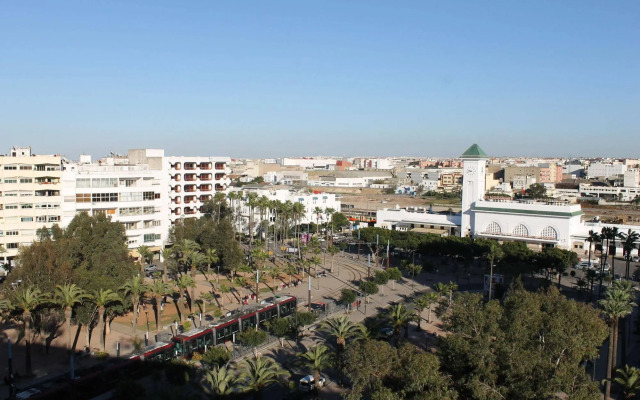 Alwalid Hotel