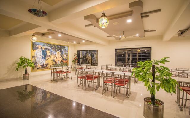 Hotel Yogiraj Palace