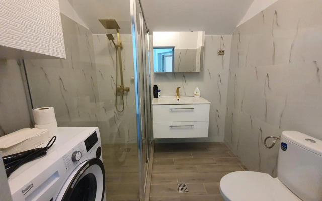 New apartment in luxury zone with garden,free parking