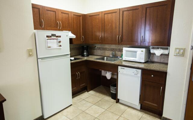 Staybridge Suites Austin Airport by IHG
