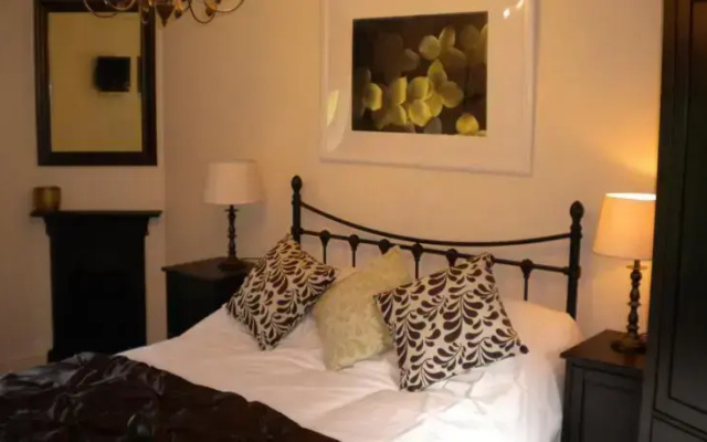 Darley Cottage