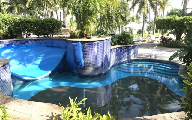 Marina Villas - Grand Isla Navidad