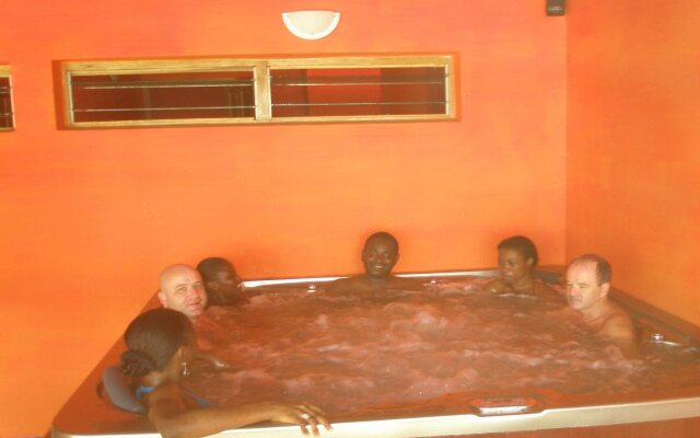 Hotel Mermoz