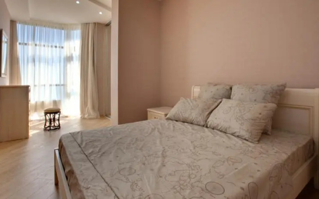 На Благодатной Улице