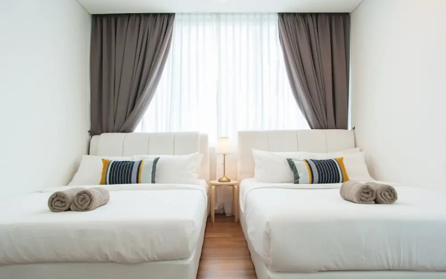 S3 Beautiful 2 Beds Suite - KLCC - KL Tower - WIFI