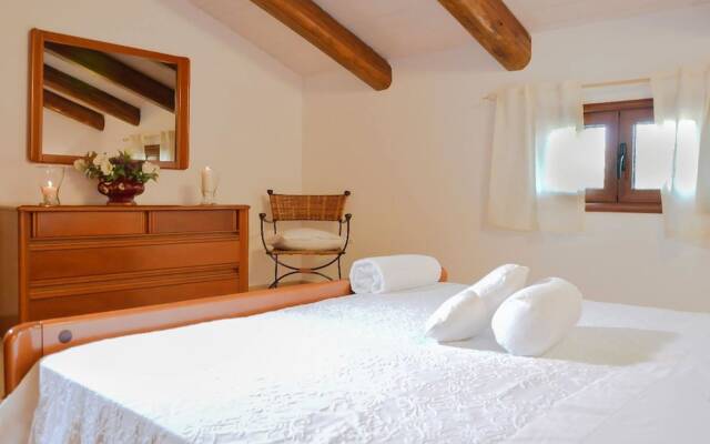 Villa With 3 Bedrooms in San Vito dei Normanni, With Private Pool, Fur