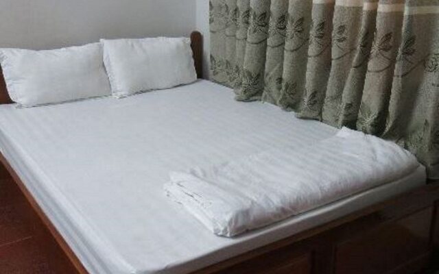 Lilly Guest House