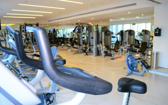 Ascapes  West Avenue Tower