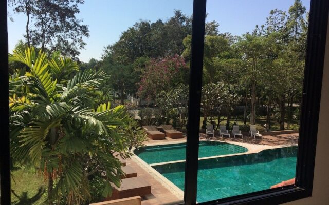 Life Up Resort and Spa