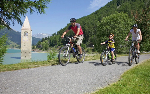 Charming Apartment in Faggen Near Sarfaus Ski Area