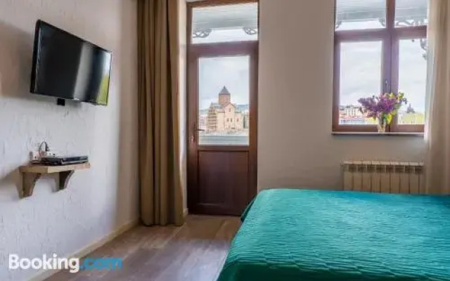No12 Apartment