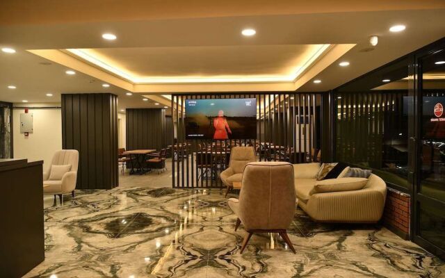 Grand 464 Otel