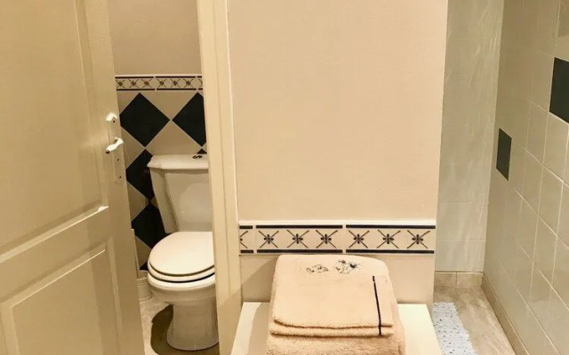 Sans Souci Bed and Breakfast with Restaurant