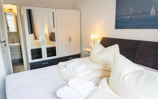 Mien Tied MITTENMANG