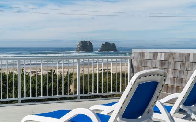 The Strand at Twin Rocks