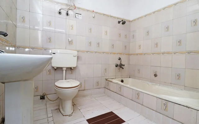Hotel D' Seasons By OYO Rooms