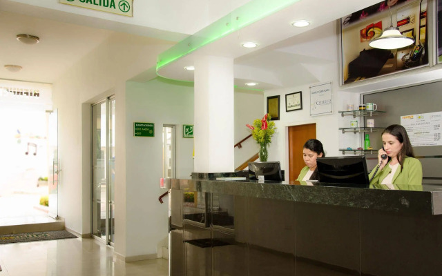 Hotel BQuin Plaza