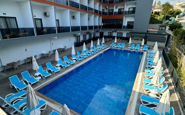 Side Golden Rock Hotel 16+ Adults Only