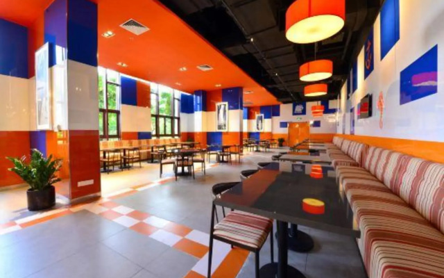 Chimelong Ying Hai Hotel and Apartment (Zhuhai Ocean Kingdom Branch)