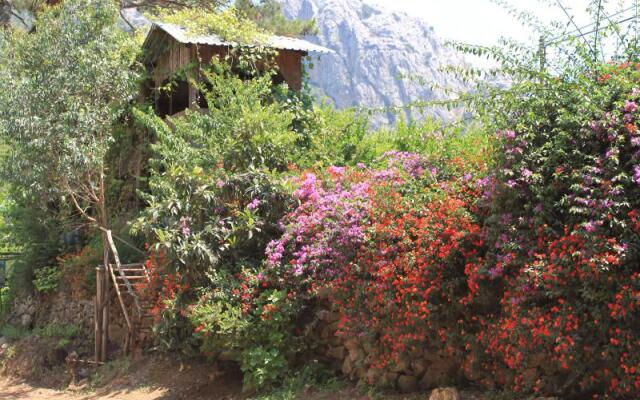 Camlik Pansiyon - Adults Only (16+)