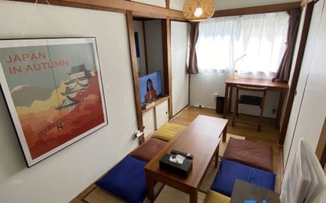Good access to Shibuya/2mins walk to the station/Max12peoples/Ground floor
