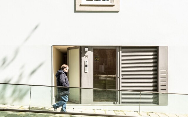 Cord01 · Blue House Apartment 1 Parking