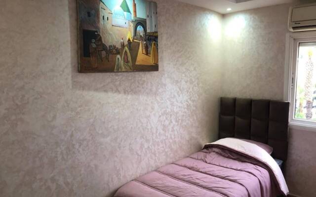Yallahriyad Triplex For 6 Persons Max