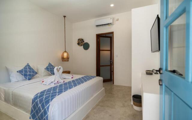 Seaesta Komodo Hotel & Hostel
