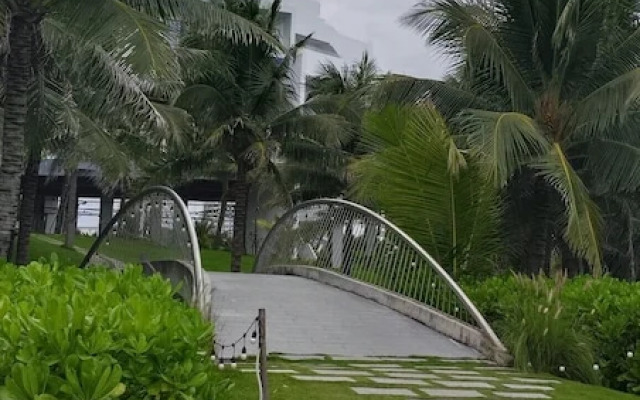 The Western Seaview Cam Ranh Condotel