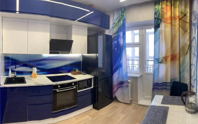 Ассорти на улице Строителей 18