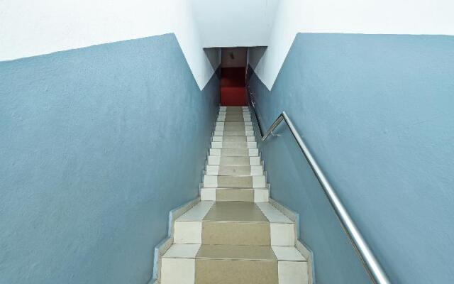 Hotel O M Three Hotel