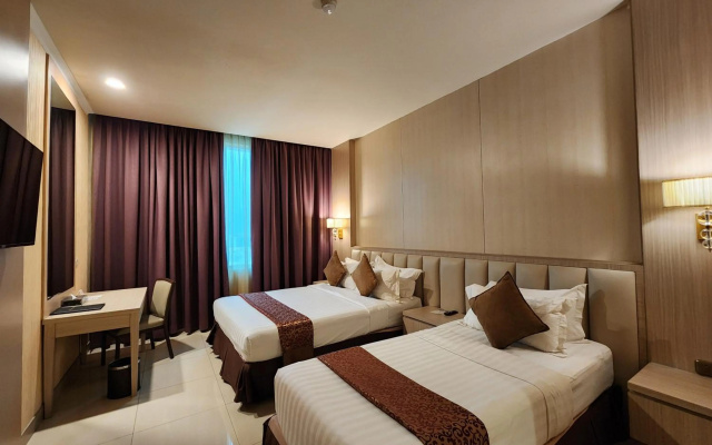 Grand Paragon – Guest Rooms – Jakarta