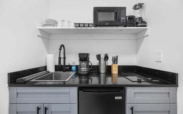 Beautifully Designed Studio in Miami