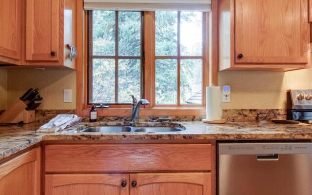Metolius Cabin 1