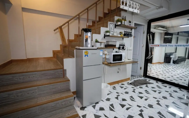 Pratunam Family House 2