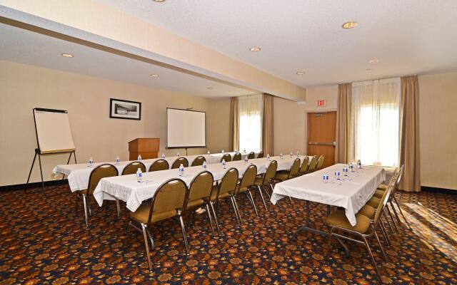 Holiday Inn Express & Suites Chattanooga (East Ridge)